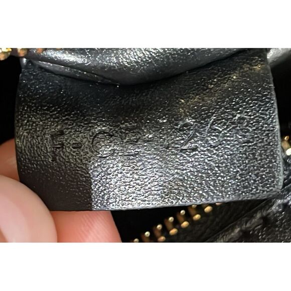 Celine Triomphe Shoulder Bag Smooth Calfskin Medium Black - Picture 6 of 6